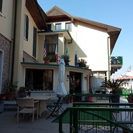 Marzio Budget Hotel Vittoria & Ristorante מראה חיצוני תמונה