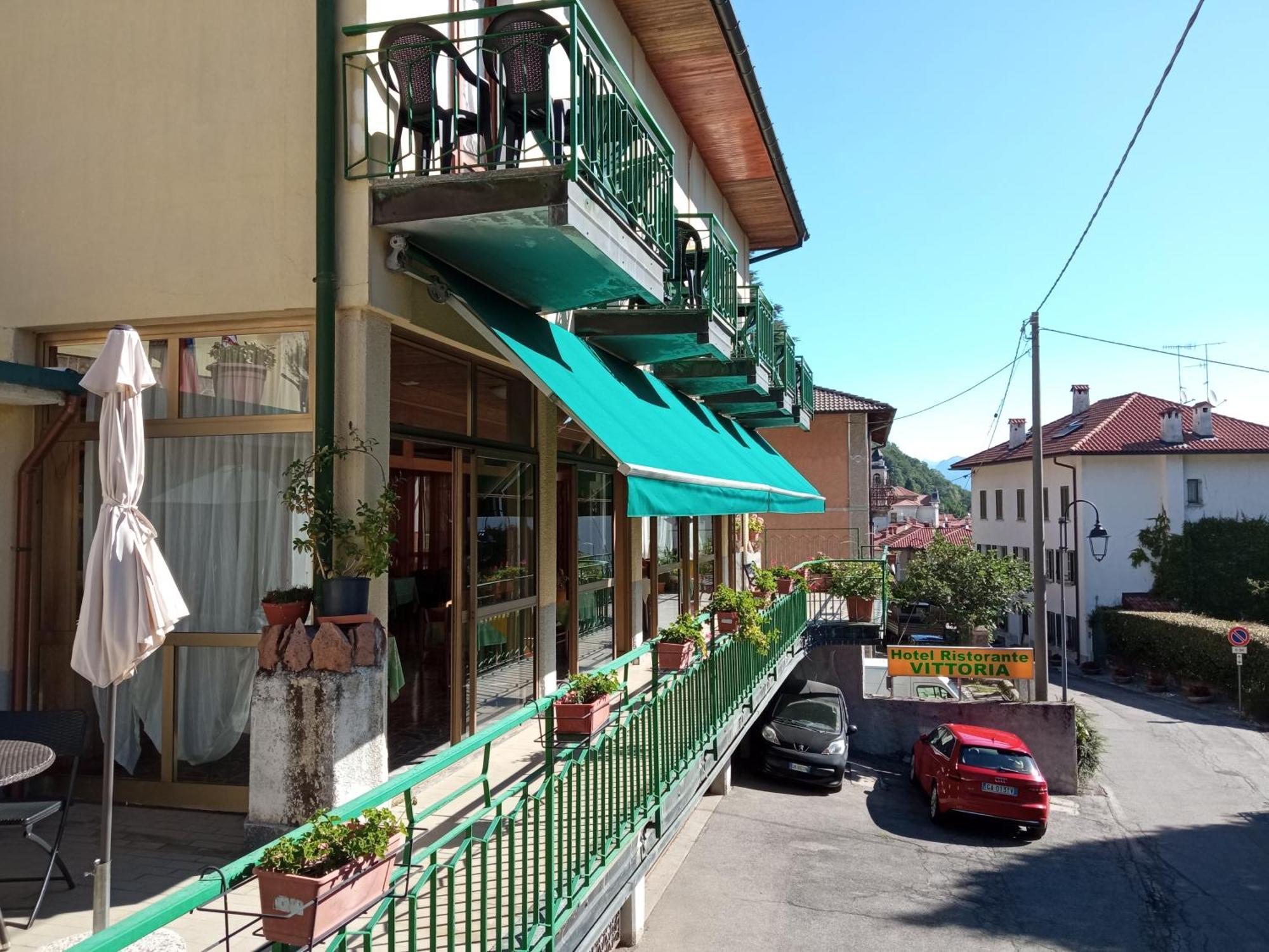 Marzio Budget Hotel Vittoria & Ristorante מראה חיצוני תמונה